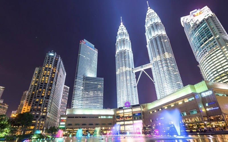 tháp đôi Petronas Twin Towers 