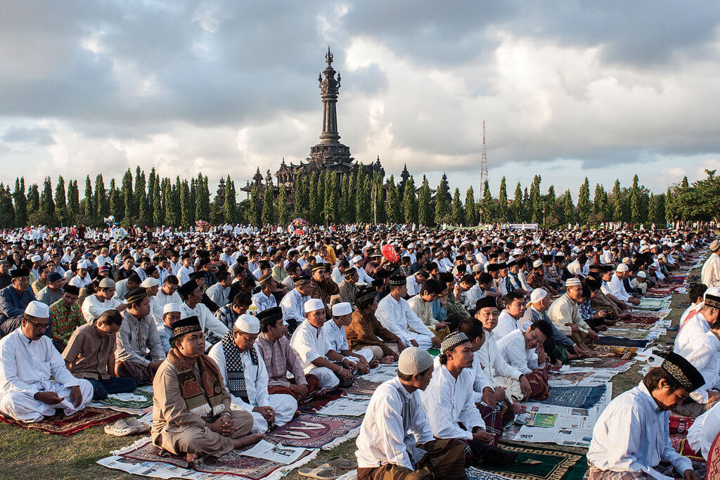 Tôn trọng tháng lễ Ramadan