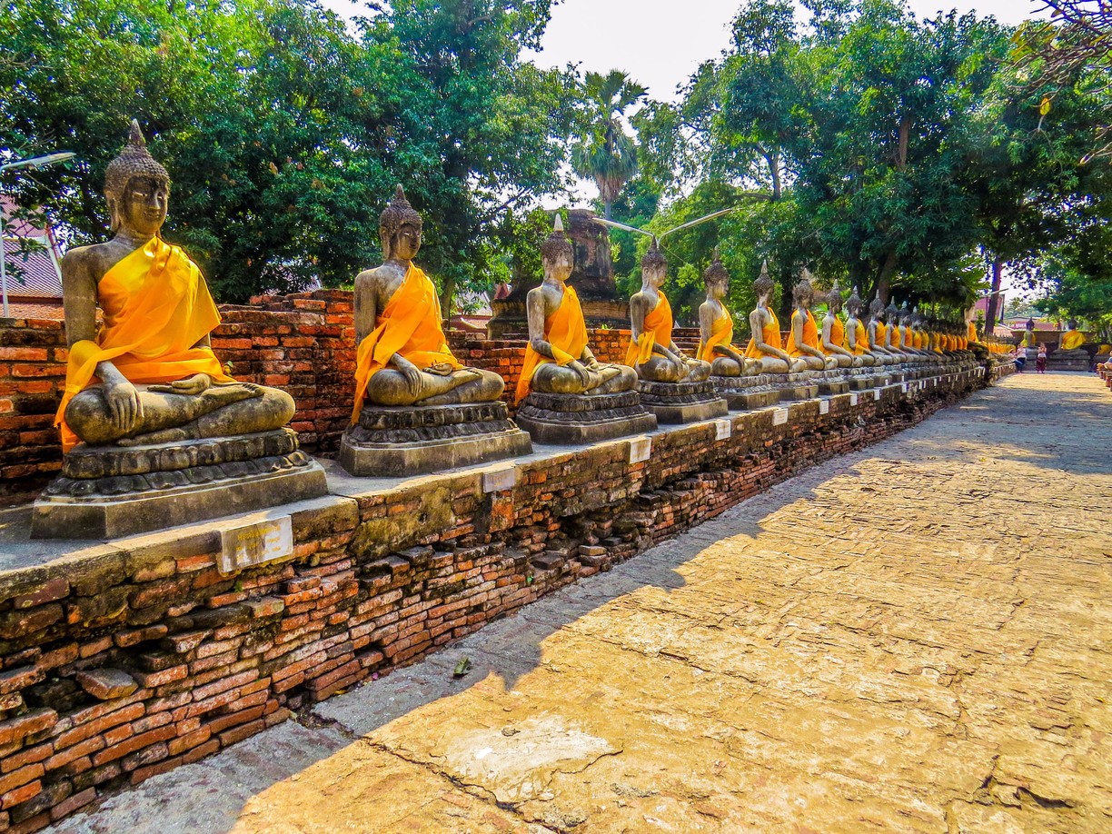 Wat Yai Chaimongkhon, Thailand