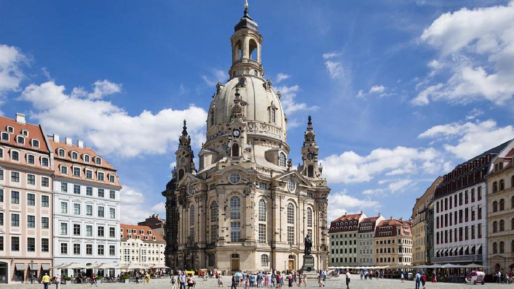 Tòa nhà thờ Dresden Frauenkirche, Đức